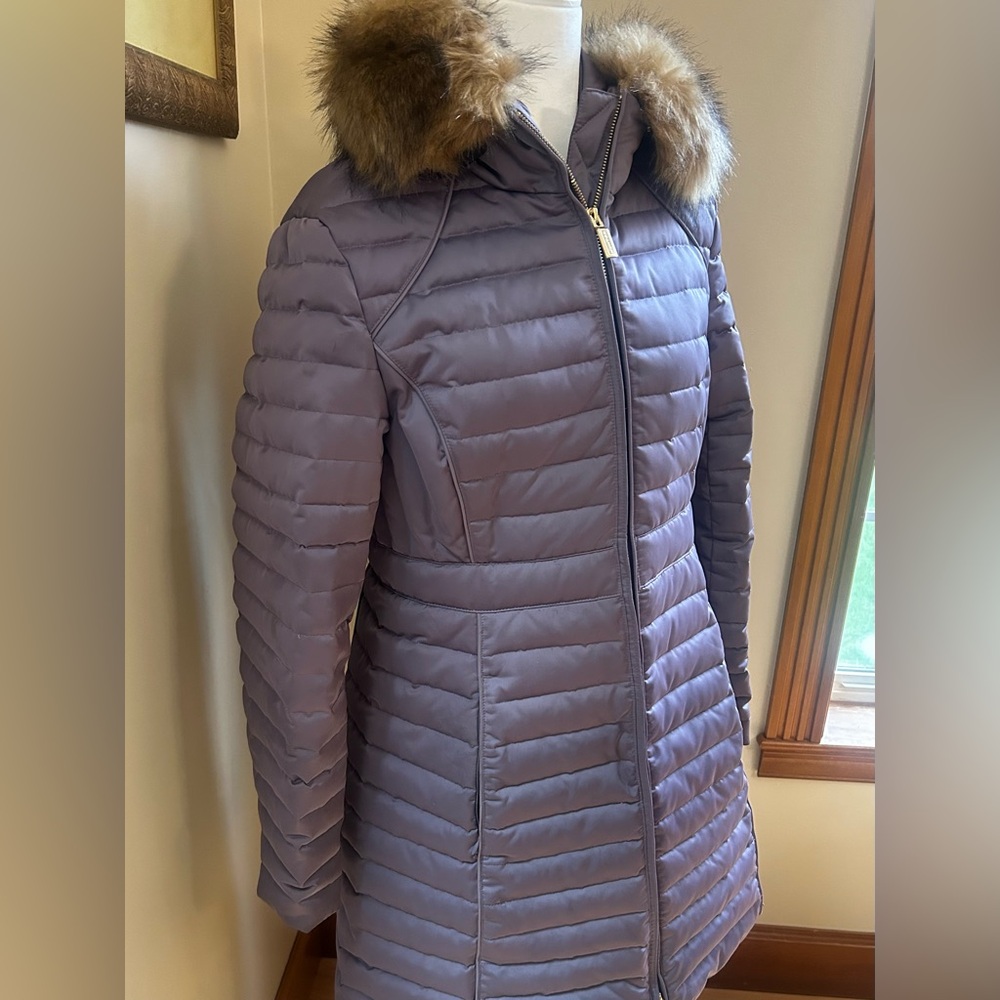 Hunter Women's Long Purple Puffer Jacket with Faux Fur Hood